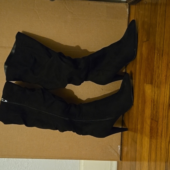 NWOT Anne Michelle Heeled Boots in Size 8.5 - Picture 1 of 7
